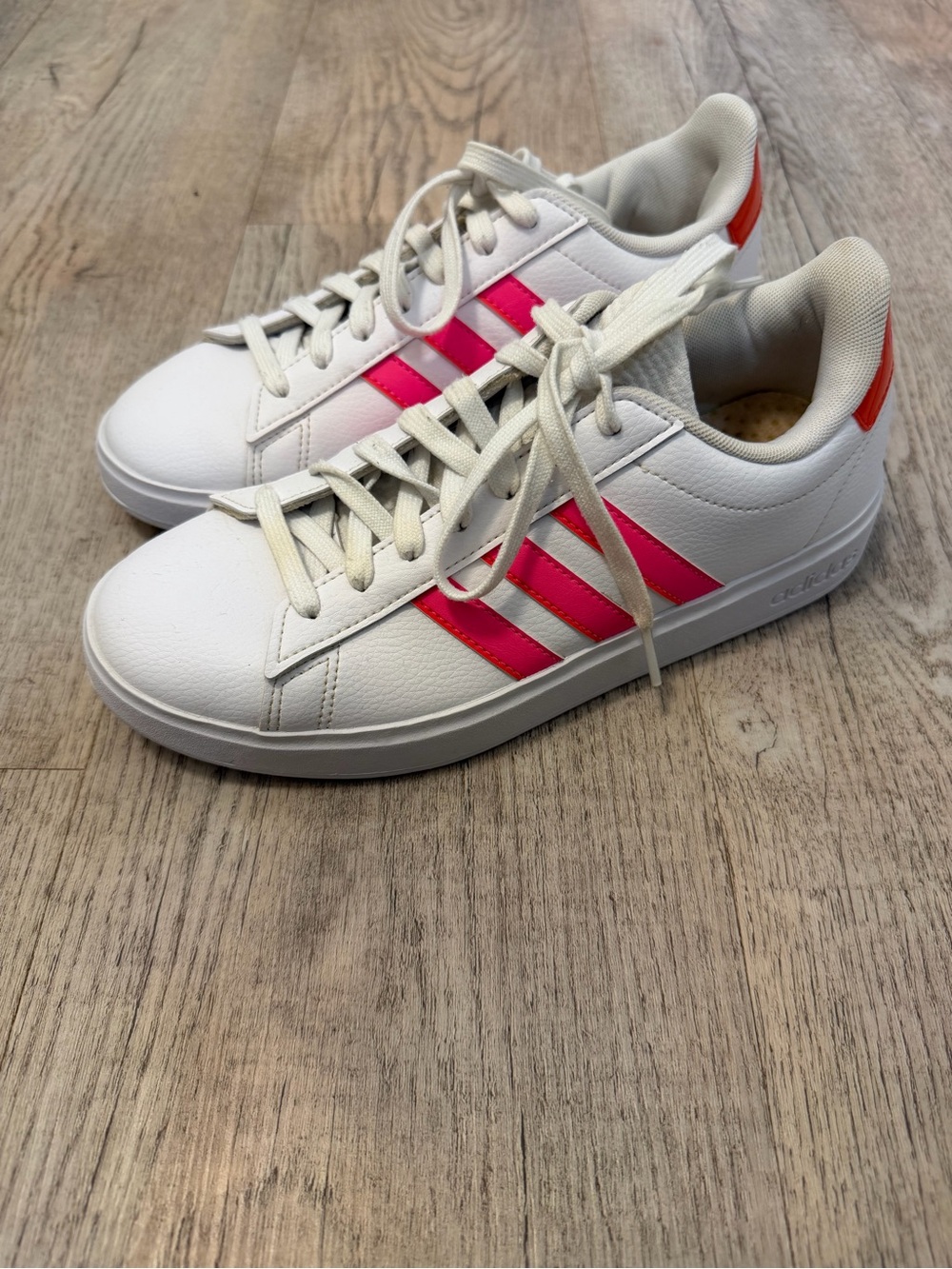 adidas Women's White Sneakers with Hot Pink Stripes